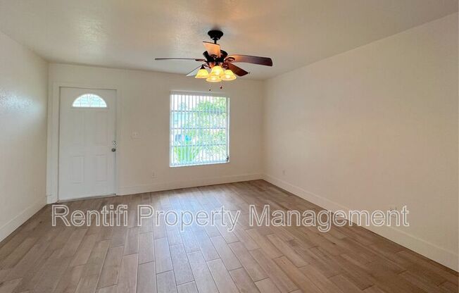 1326 SE 24 AVE