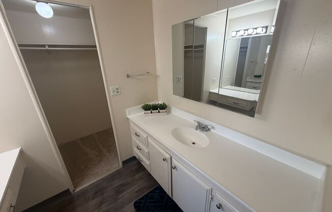 2 beds, 2 baths, 1,100 sqft, $3,500, Unit 107