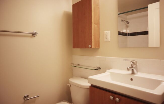 Studio, 1 bath, 440 sqft, $2,500, Unit 0318