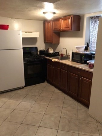 164 COTTAGE ST