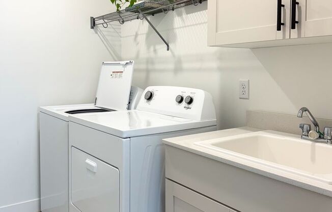 2 beds, 2.5 baths, 2,236 sqft, $3,795, Unit 11332