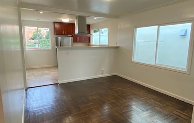 3Bed/2Ba Single Family Home in Daly City - Next to Westlake Shopping Center!