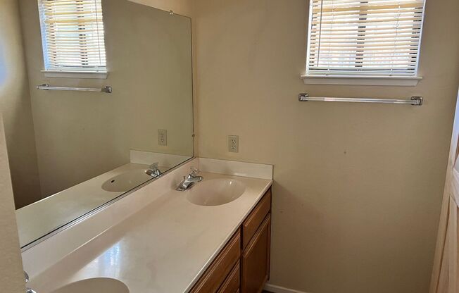 3 beds, 2 baths, $2,200