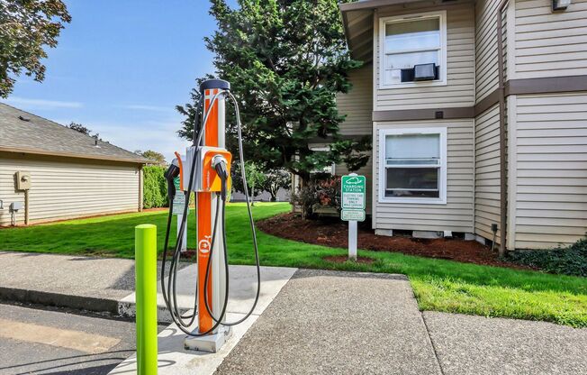 2 beds, 2 baths, 900 sqft, $1,849, Unit 7939