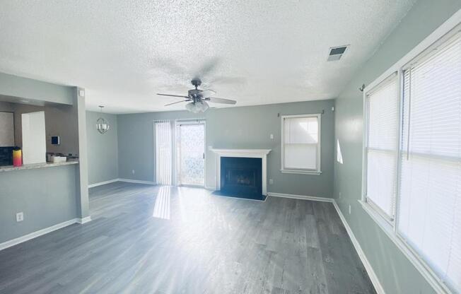 10 TAMARISK QUAY