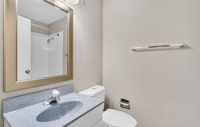 1 bed, 1 bath, 700 sqft, $1,495, Unit M02-M02B