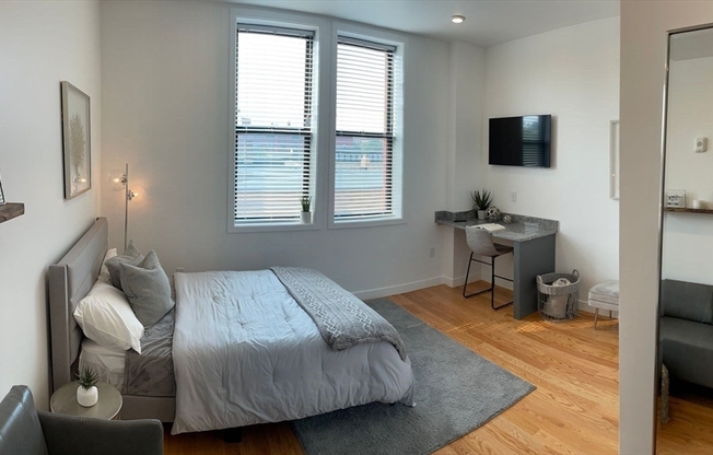 Studio, 1 bath, $1,595, Unit 302