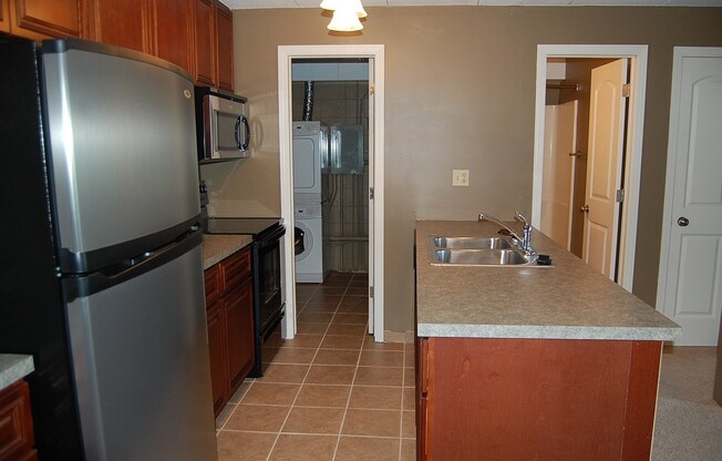 1 bed, 1 bath, 600 sqft, $795, Unit 403