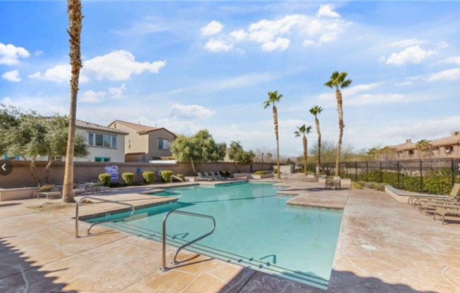 3 beds, 2 baths, $1,600, Unit # 274