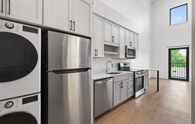 1 bed, 1 bath, 568 sqft, $1,565, Unit 407