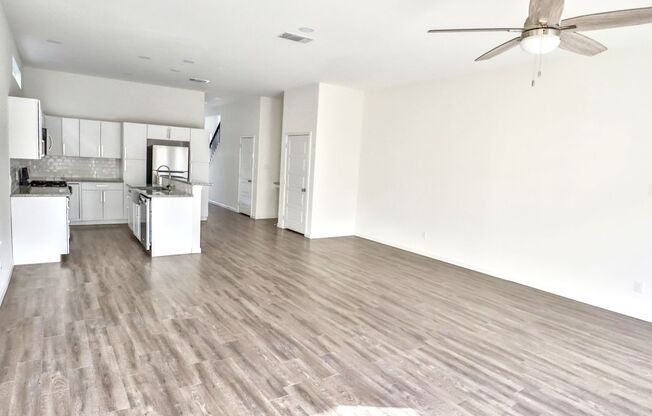 Beautiful Townhome!