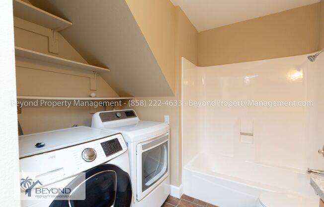 3 beds, 2 baths, $3,288, Unit APARTMENT 1H