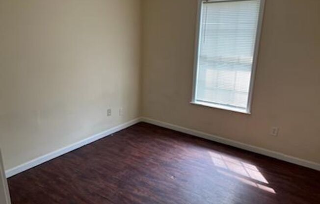 Available Now!  MOVE IN SPECIAL HALF OFF FIRST MONTHS RENT!