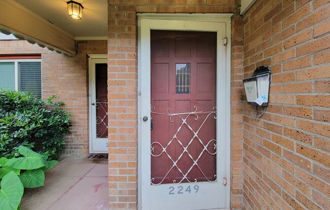 Step into your new home nestled in the vibrant heart of Upper Kirby!