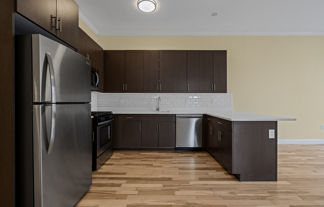 4401 BERGENLINE AVE