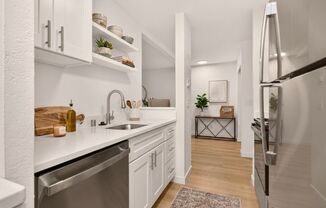 1 bed, 1 bath, $1,790, Unit 311
