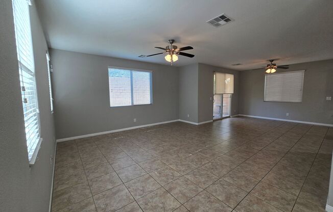 3 beds, 2.5 baths, $2,350