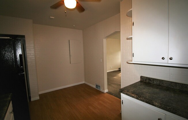 2 BR home in West Davenport