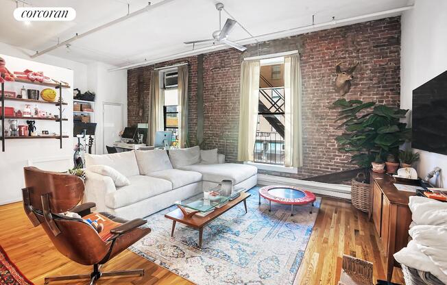 122 DUANE ST