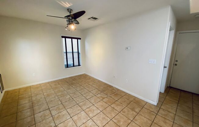3 beds, 3 baths, $2,050
