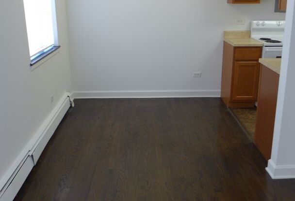 1 bed, 1 bath, 650 sqft, $1,595, Unit 3B