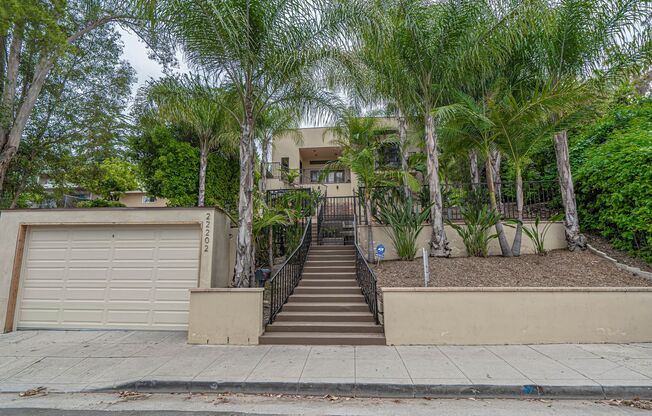 COMING SOON! Woodland Hills Single Story 3 Bedroom Home for Rent!