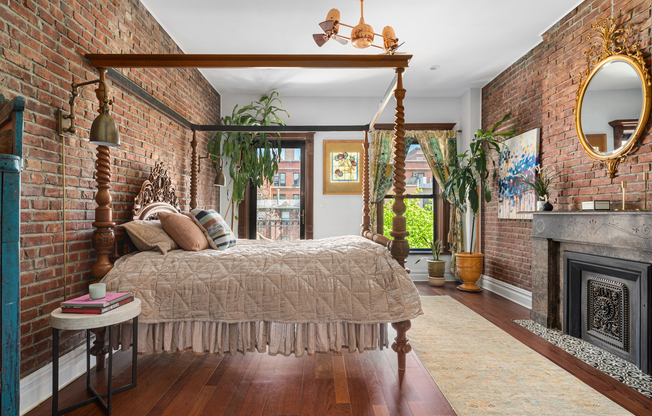 145 W 126 ST