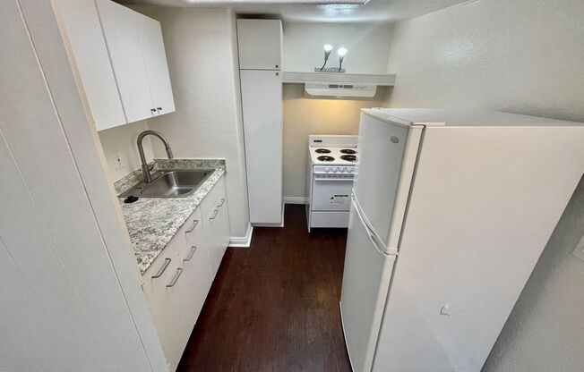 Studio, 1 bath, $1,725