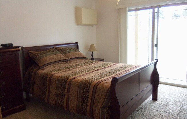 1 bed, 1 bath, 788 sqft, $1,099.99, Unit 127-05