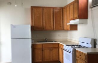 Studio, 1 bath, 680 sqft, $1,125, Unit 626