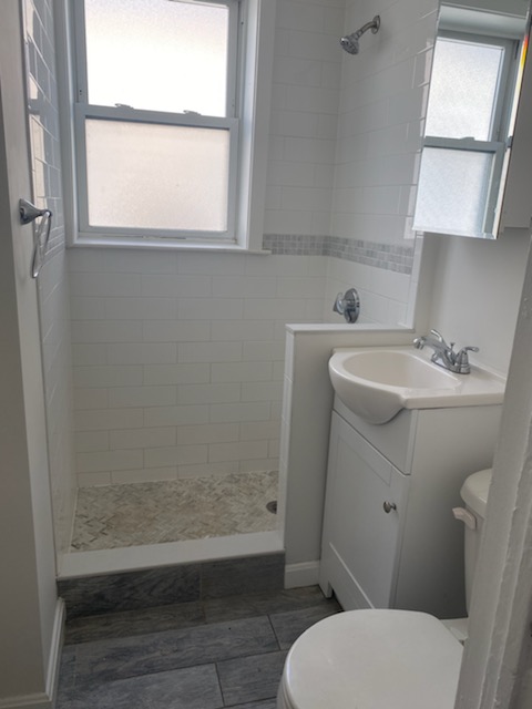 1 bed, 1 bath, $2,980, Unit 26