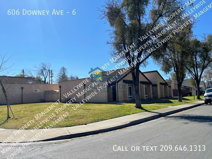 606 DOWNEY AVE