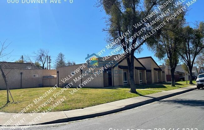 606 DOWNEY AVE