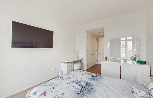 1 bed, 1 bath, 830 sqft, $7,000, Unit 12B