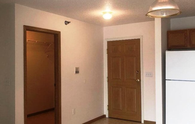 2 beds, 1 bath, 1,000 sqft, $925, Unit 308