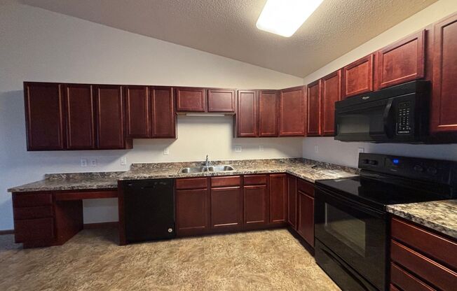 1 bed, 1 bath, 875 sqft, $1,050, Unit 306