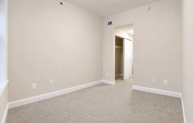 1 bed, 1 bath, $2,500, Unit 103