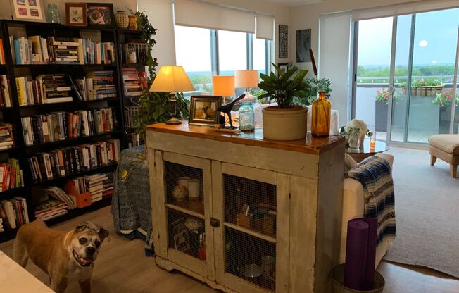 3 beds, 2 baths, 2,040 sqft, $3,995, Unit 603