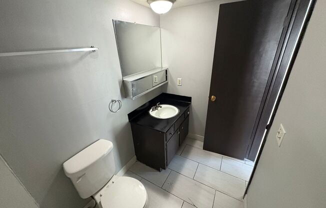 1 bed, 1 bath, 802 sqft, $775, Unit #23