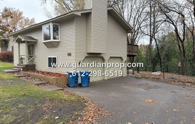 White Bear Township  House Available Now, Open Floor Plan, Family Room, Fenced Yard, Attached Garage