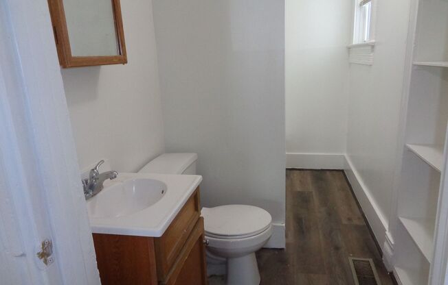 1435 S 9th Street