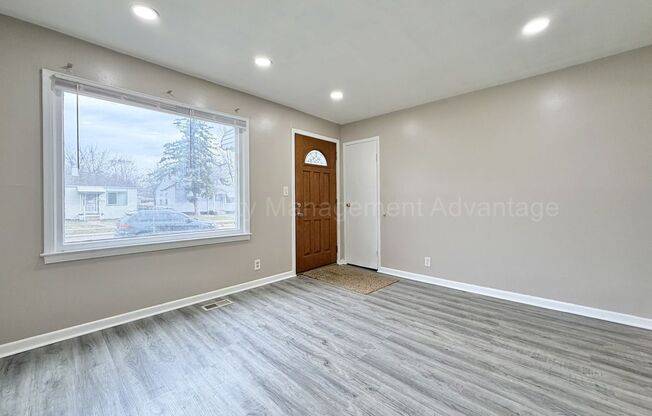 Newly Updated 2 Bed Ranch with Private Backyard