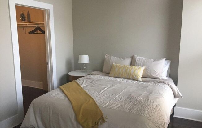 2 beds, 1 bath, 800 sqft, $1,650, Unit 3N