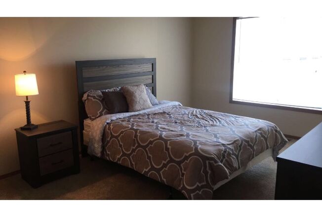 2 beds, 2 baths, 965 sqft, $1,104, Unit 320S