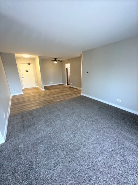 Renovated 1-Bedroom Plus Den Apartment Hom