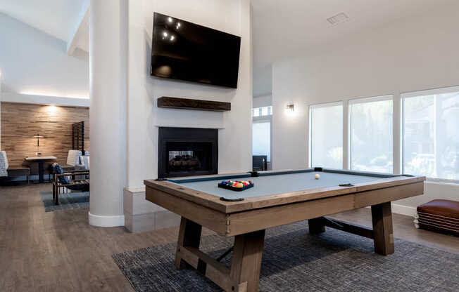 Clubhouse Lounge with Billiards