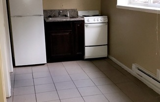 4725 Madison Avenue # 04