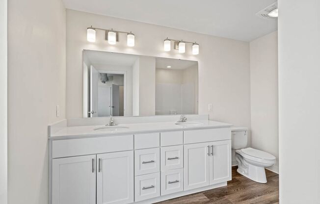 2 beds, 2 baths, 1,300 sqft, $2,100, Unit #110