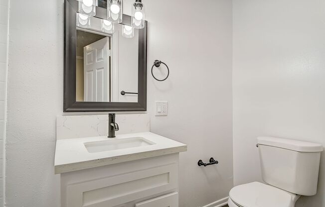 Studio, 1 bath, 500 sqft, $1,548, Unit 216