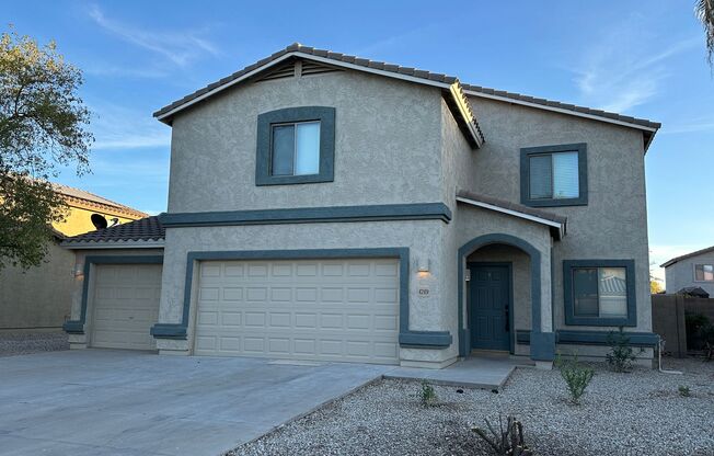 San Tan Valley, 4 bed, 2.5 bath, huge loft, 2300 sqft, 3 car garage